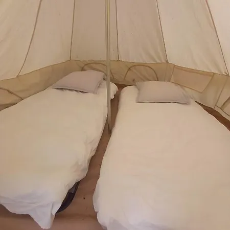 فندق Tente Au Chateau Baie De Somme *